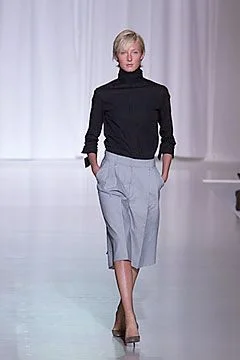 Look 16